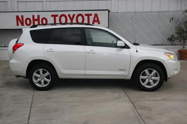 Toyota RAV4 2007 photo 3