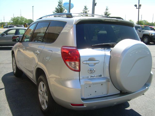 Toyota RAV4 2007 photo 3