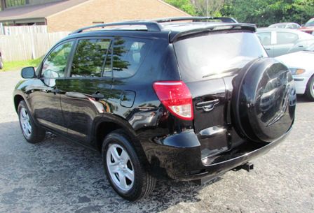 Toyota RAV4 2007 photo 10