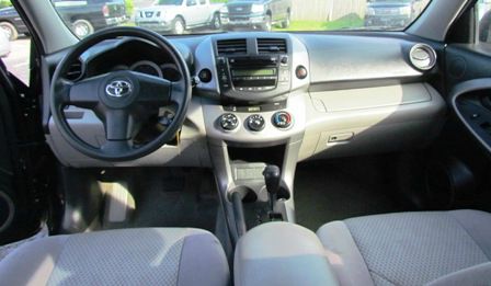 Toyota RAV4 2007 photo 9