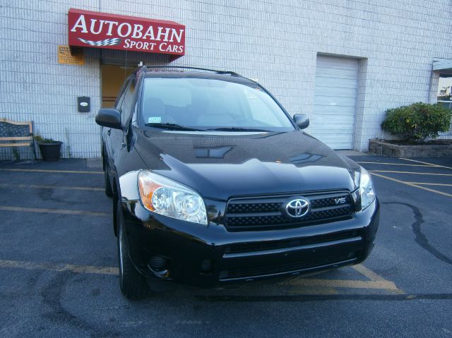 Toyota RAV4 2007 photo 2