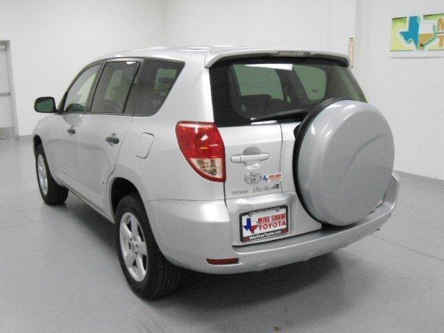 Toyota RAV4 2008 photo 2