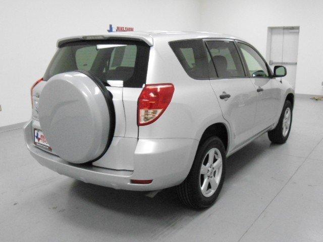 Toyota RAV4 2008 photo 3