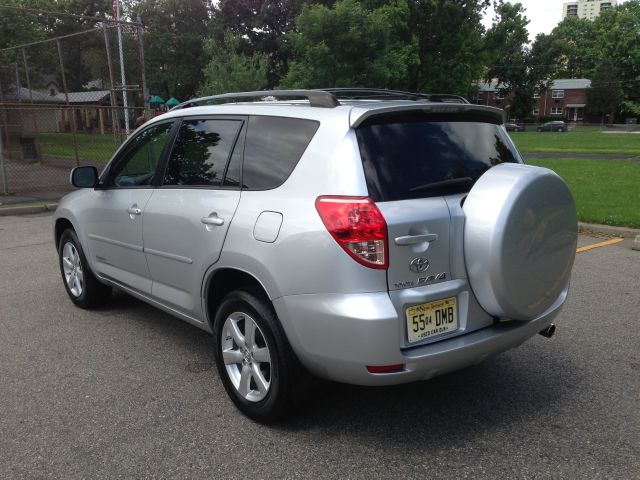 Toyota RAV4 2008 photo 26