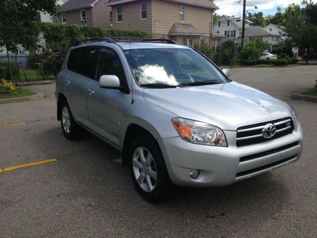 Toyota RAV4 2008 photo 29