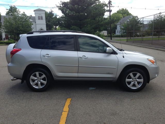 Toyota RAV4 2008 photo 30