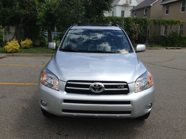 Toyota RAV4 2008 photo 8