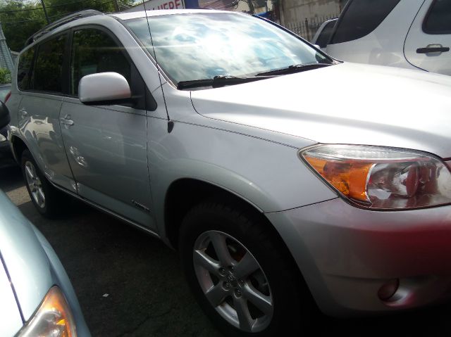 Toyota RAV4 2008 photo 2