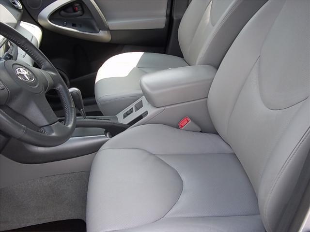 Toyota RAV4 2008 photo 5