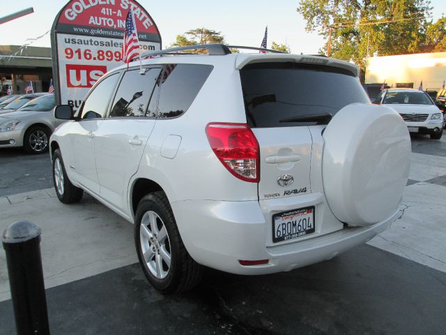 Toyota RAV4 2008 photo 3