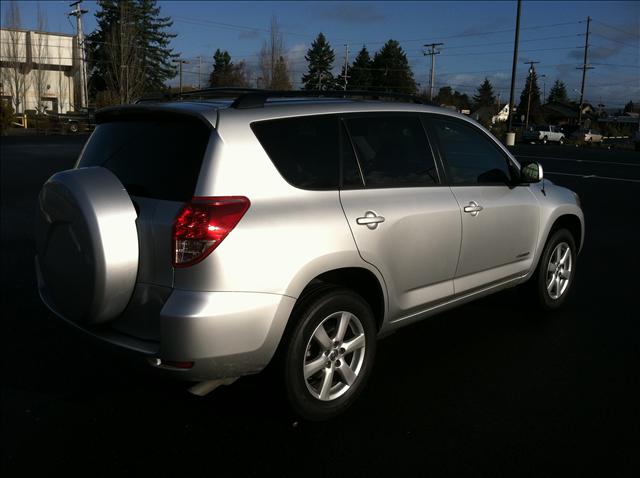 Toyota RAV4 2008 photo 2