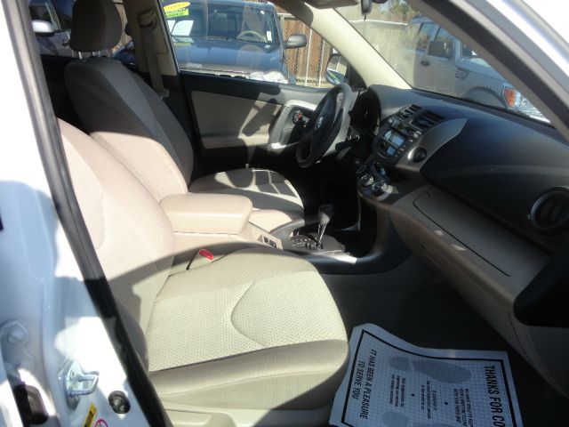 Toyota RAV4 2008 photo 1