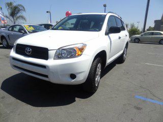 Toyota RAV4 2008 photo 3