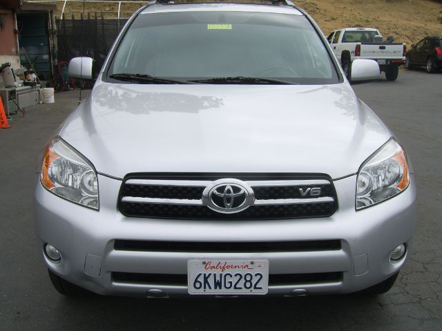 Toyota RAV4 2008 photo 11