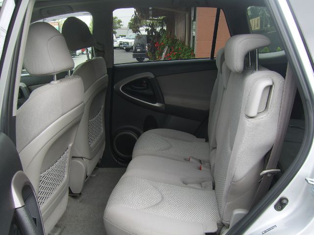 Toyota RAV4 2008 photo 5