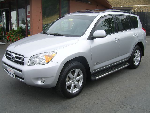 Toyota RAV4 2008 photo 9