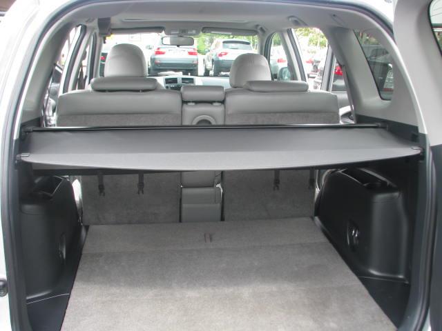 Toyota RAV4 2008 photo 16