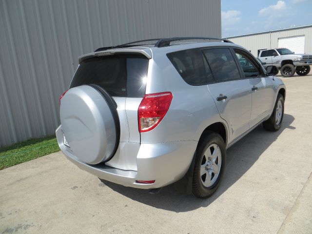 Toyota RAV4 2008 photo 3