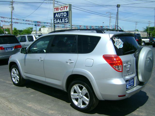 Toyota RAV4 2008 photo 1