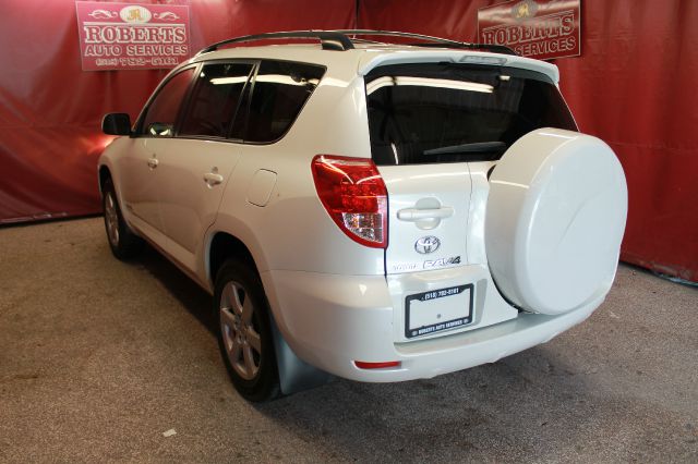 Toyota RAV4 2008 photo 1