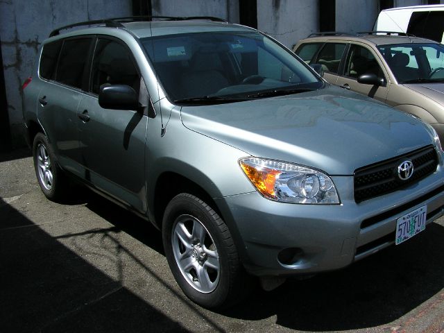 Toyota RAV4 2008 photo 4