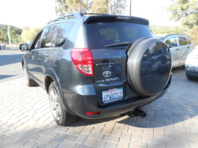 Toyota RAV4 2008 photo 3