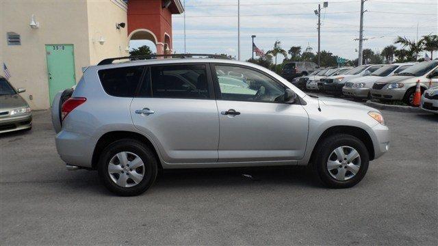 Toyota RAV4 2008 photo 1