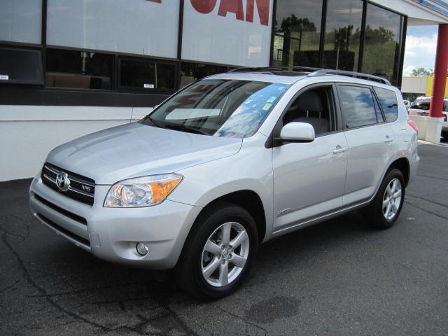 Toyota RAV4 2008 photo 1