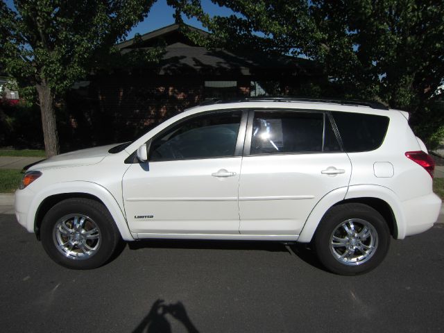 Toyota RAV4 2008 photo 2