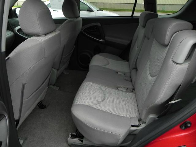 Toyota RAV4 2008 photo 3