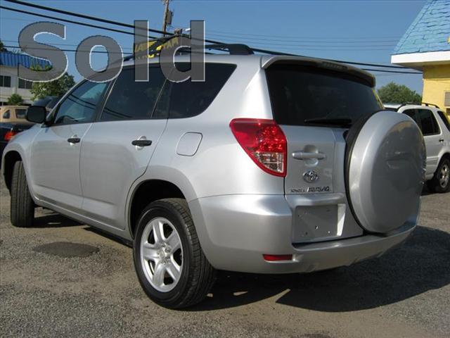 Toyota RAV4 2008 photo 3