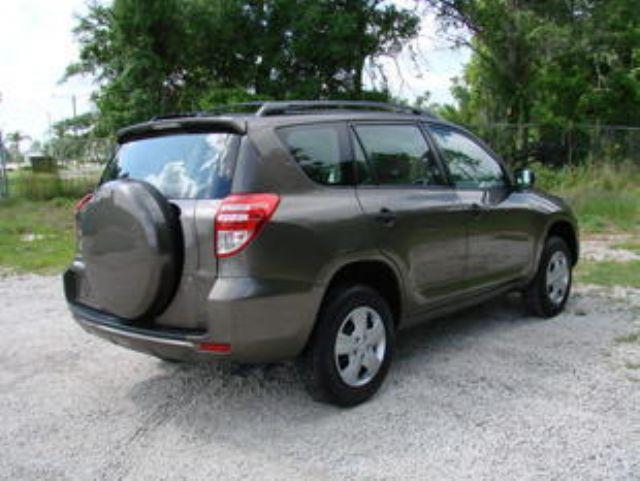 Toyota RAV4 2009 photo 3