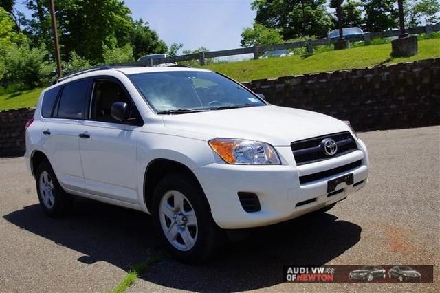 Toyota RAV4 2009 photo 45