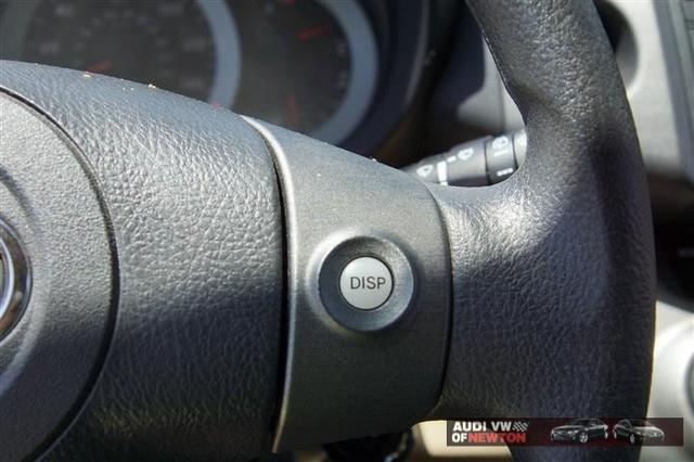 Toyota RAV4 2009 photo 8