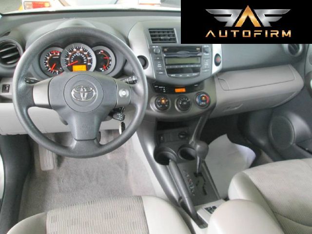 Toyota RAV4 2009 photo 1