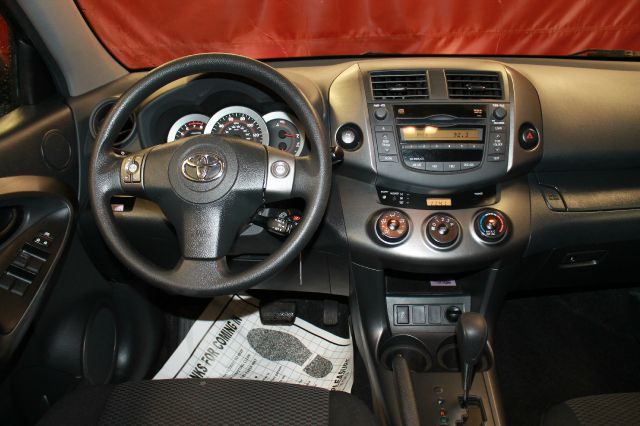 Toyota RAV4 2009 photo 11