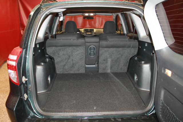 Toyota RAV4 2009 photo 4