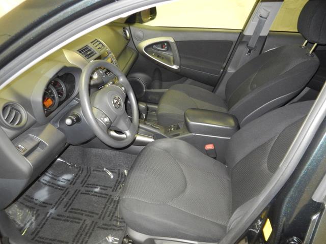 Toyota RAV4 2009 photo 7