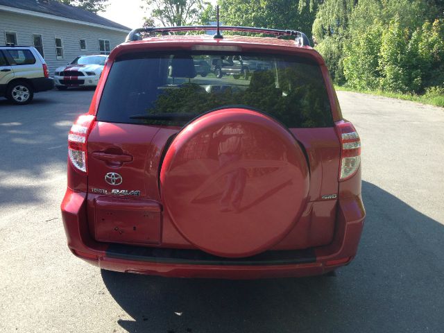 Toyota RAV4 2010 photo 3