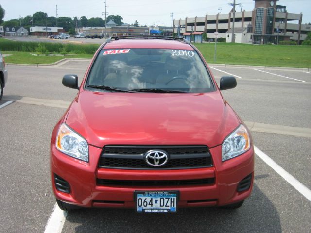 Toyota RAV4 2010 photo 2