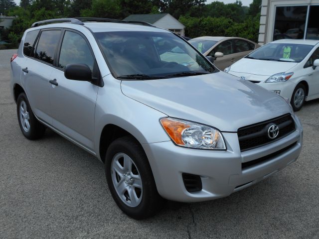 Toyota RAV4 2010 photo 3