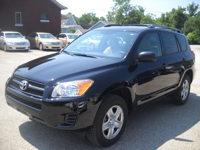 Toyota RAV4 2010 photo 2