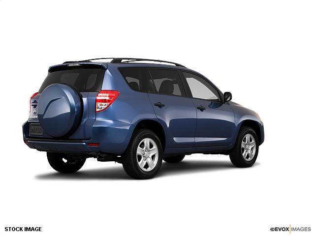 Toyota RAV4 2010 photo 3