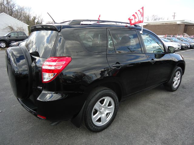 Toyota RAV4 2010 photo 11