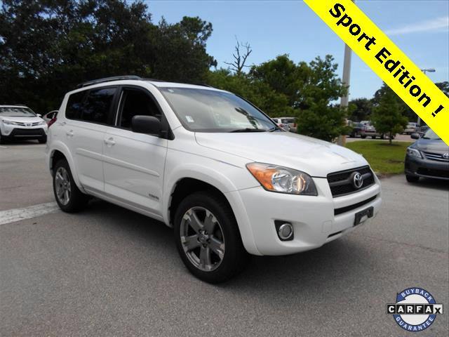 Toyota RAV4 2010 photo 2