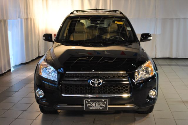 Toyota RAV4 2010 photo 11