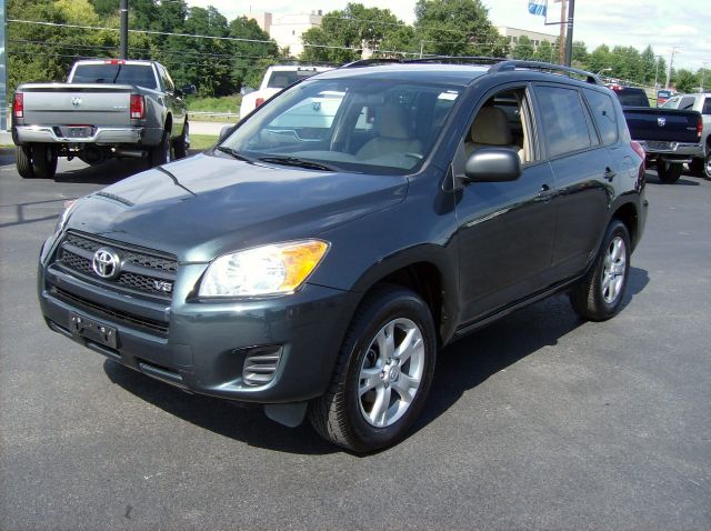 Toyota RAV4 2010 photo 4