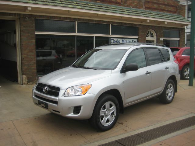 Toyota RAV4 2010 photo 28