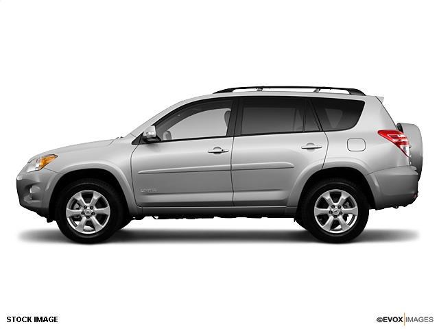 Toyota RAV4 2010 photo 1