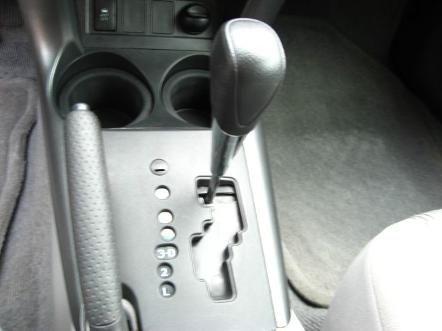 Toyota RAV4 2010 photo 3